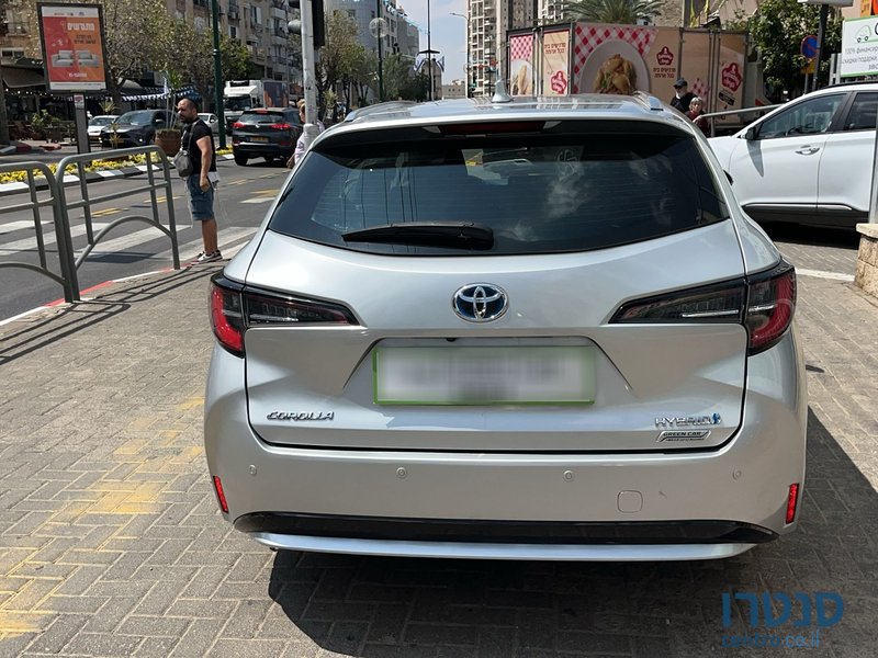 2022' Toyota Corolla photo #5