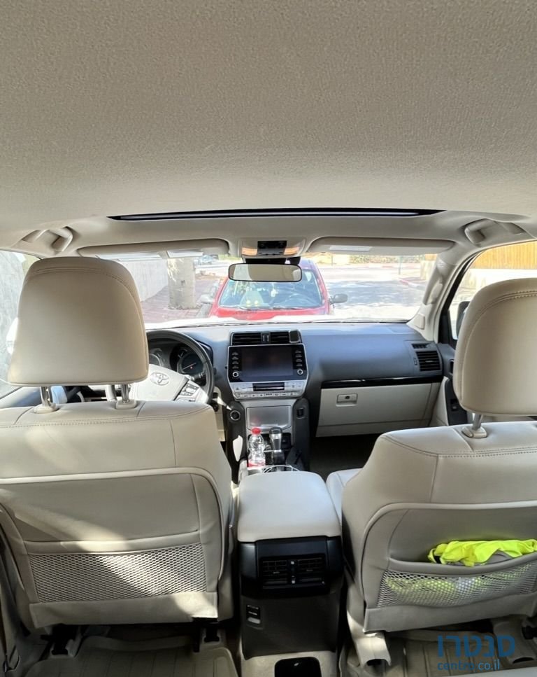 2021' Toyota Land Cruiser טויוטה לנד קרוזר photo #2