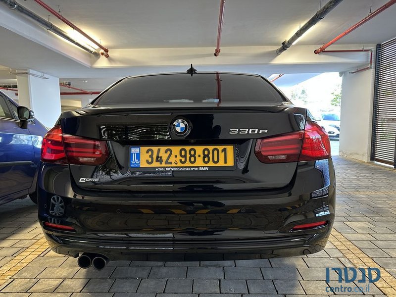 2018' BMW 3 Series ב.מ.וו סדרה 3 photo #4