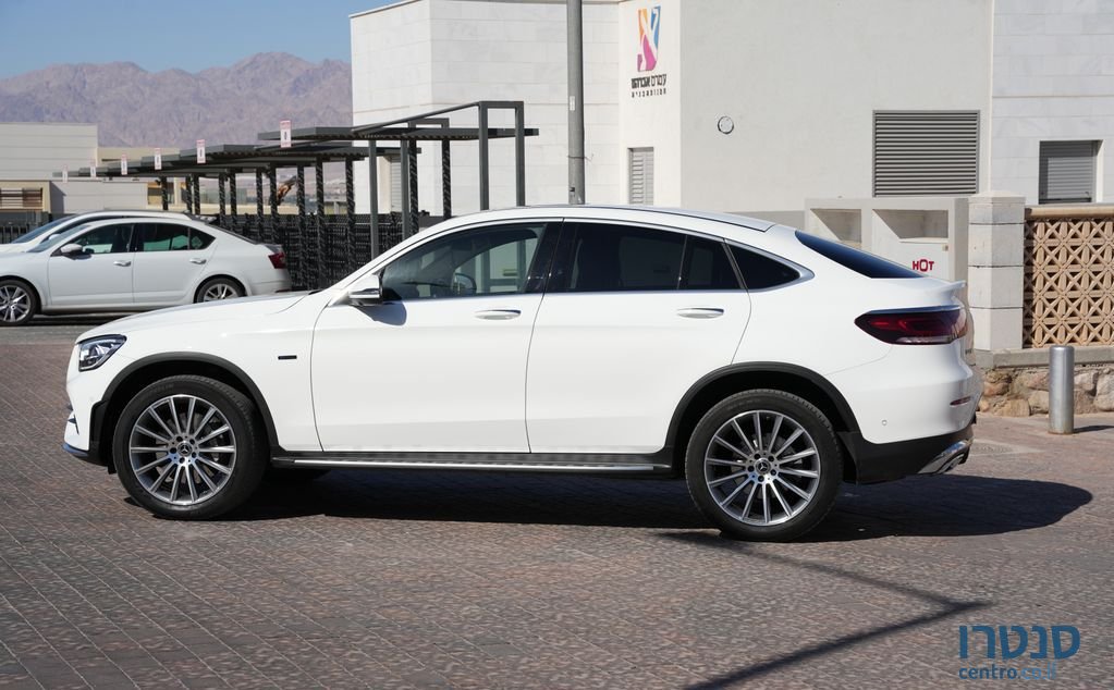 2021' Mercedes-Benz Glc-Class מרצדס photo #3