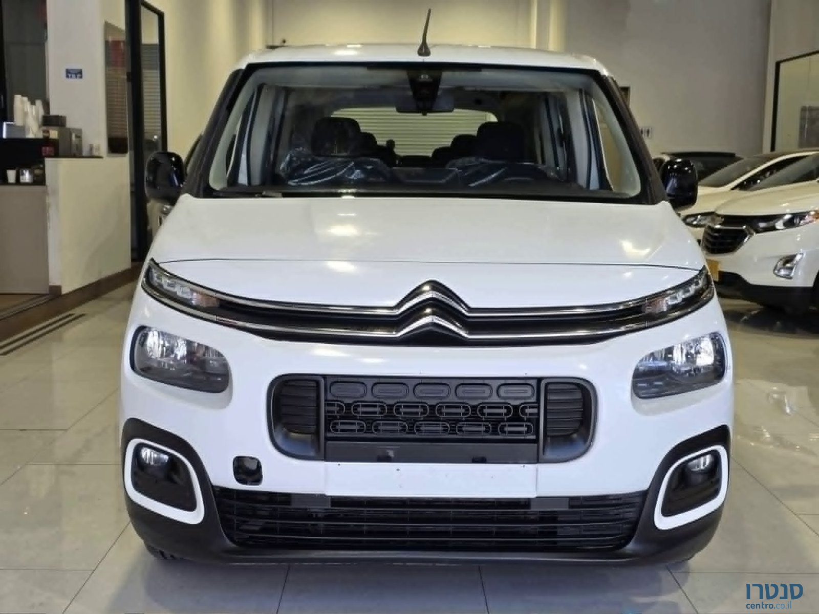 2023' Citroen Berlingo photo #1