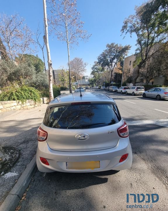 2015' Hyundai i10 יונדאי photo #2