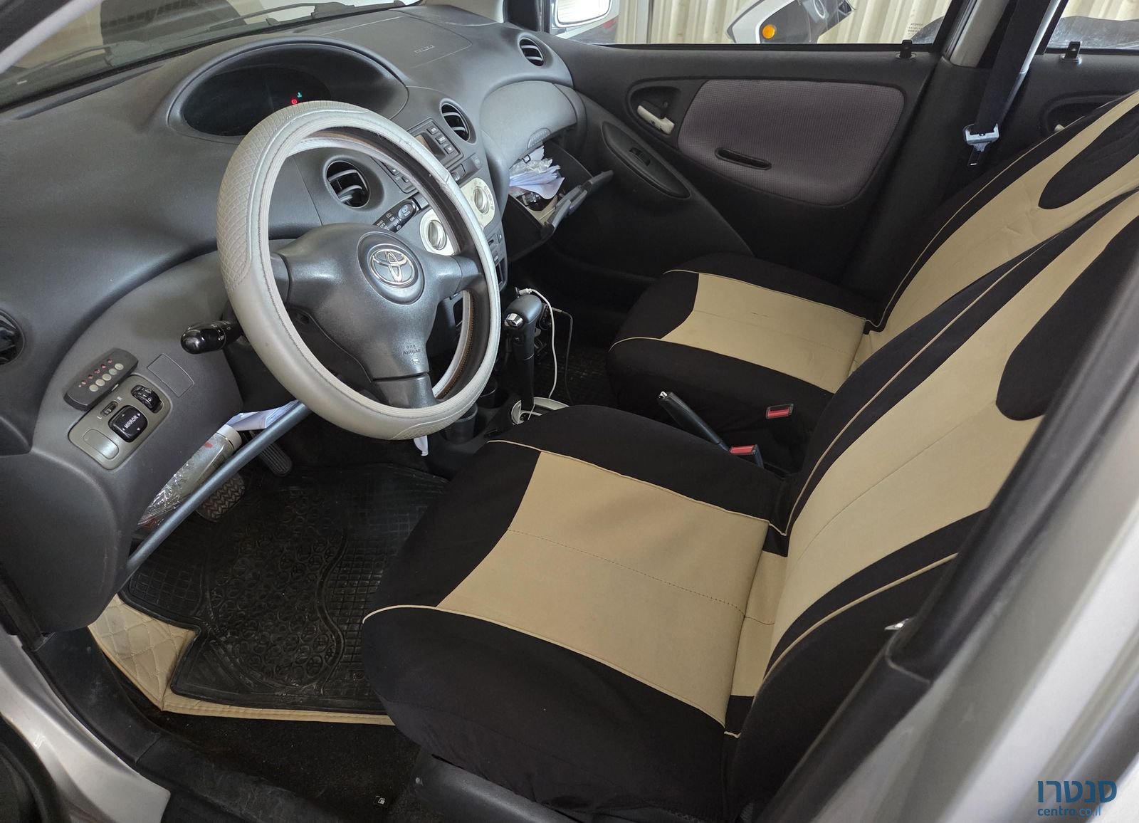 2005' Toyota Yaris טויוטה יאריס photo #1