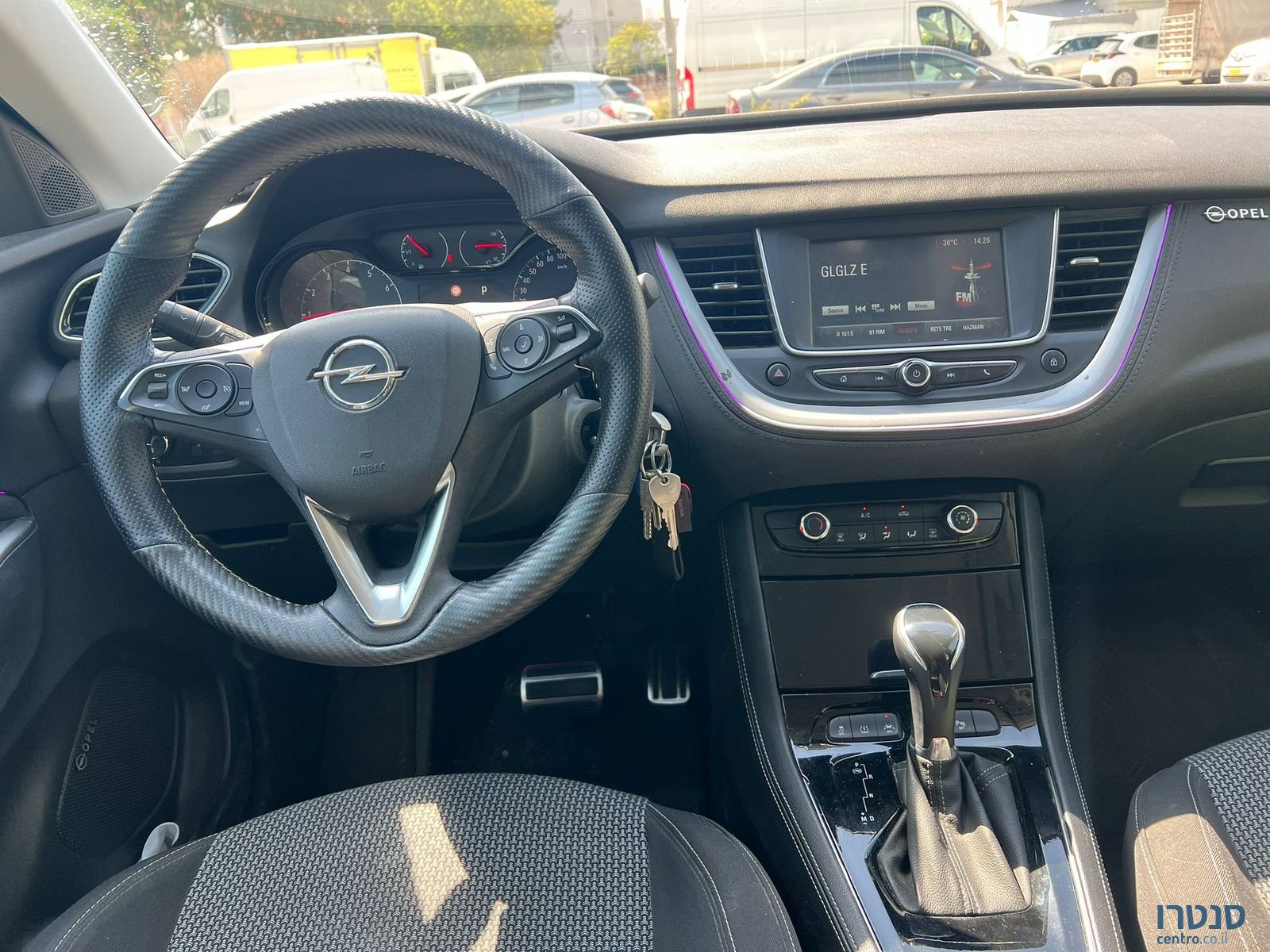 2018' Opel Crossland X photo #6