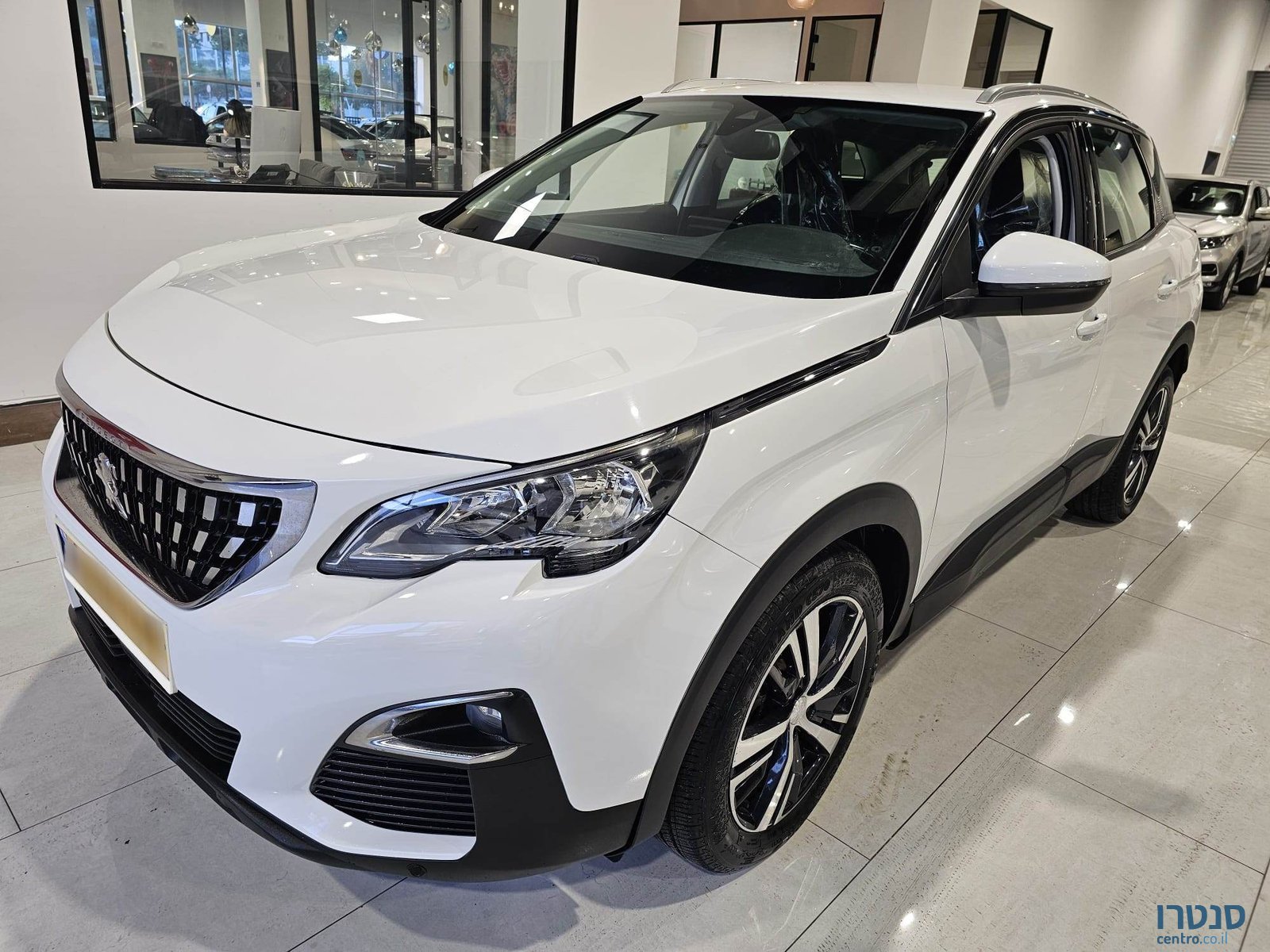 2019' Peugeot 3008 photo #1