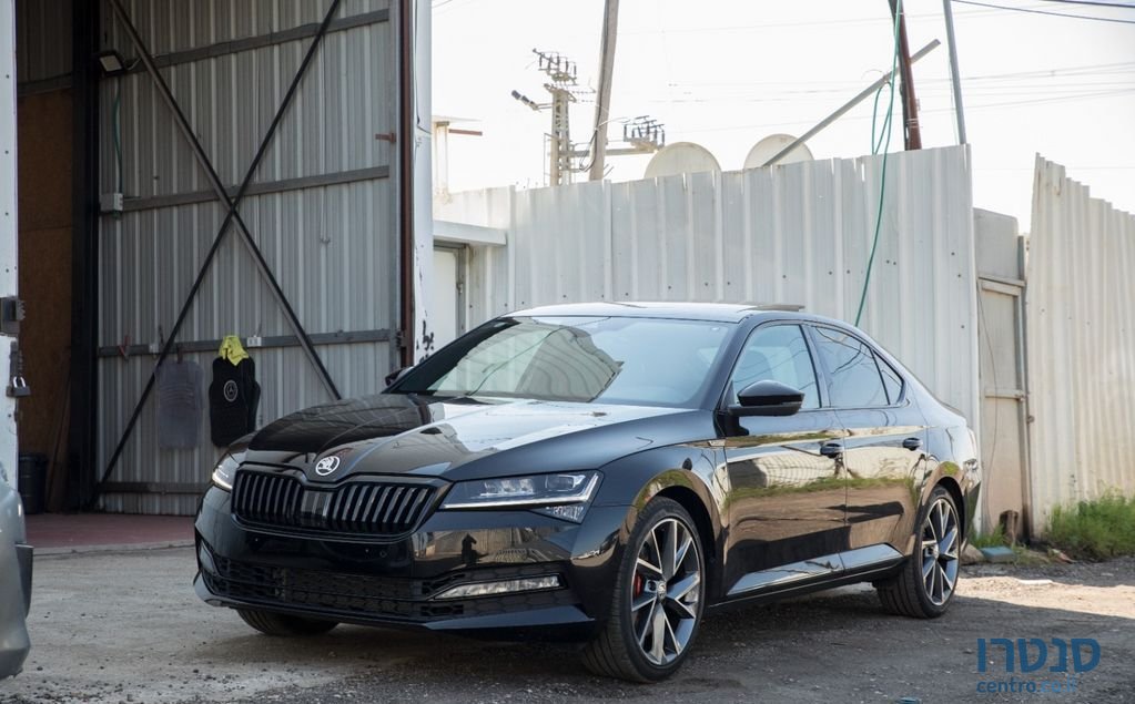 2021' Skoda Superb סקודה סופרב photo #1