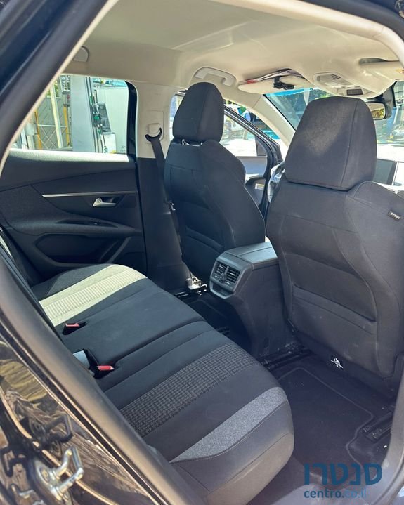 2019' Peugeot 3008 פיג'ו photo #1