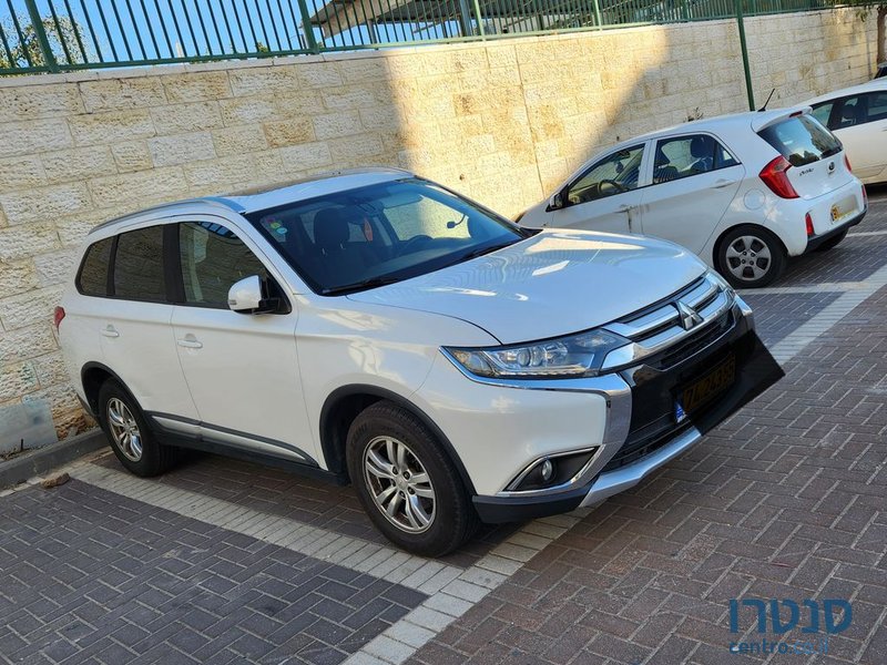 2017' Mitsubishi Outlander מיצובישי אאוטלנדר photo #1