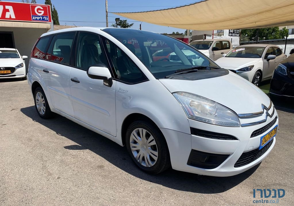 2011' Citroen C4 Picasso סיטרואן C4 פיקאסו photo #3