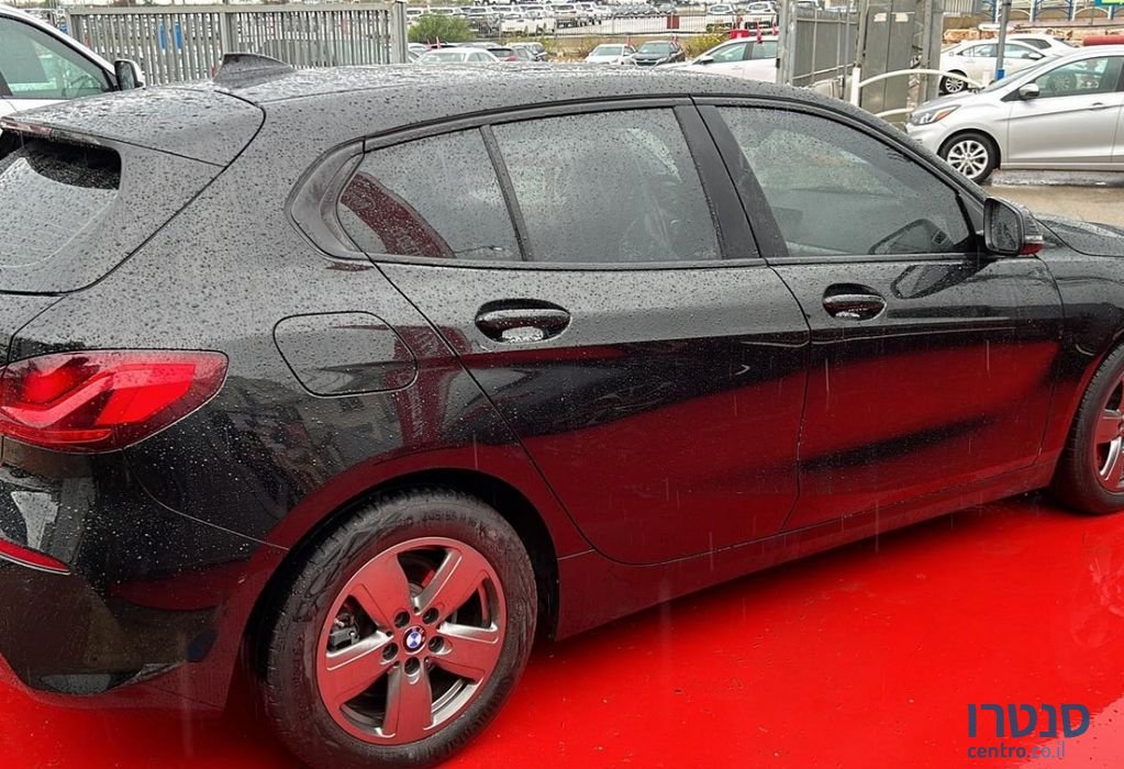 2021' BMW 1 Series ב.מ.וו סדרה 1 photo #3