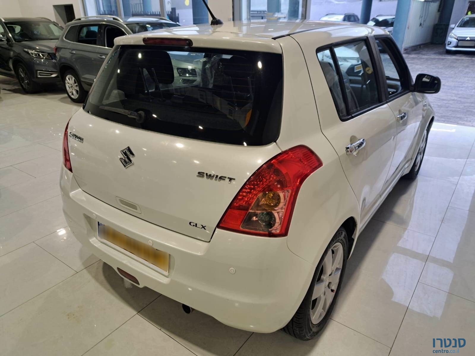 2008' Suzuki Swift photo #3