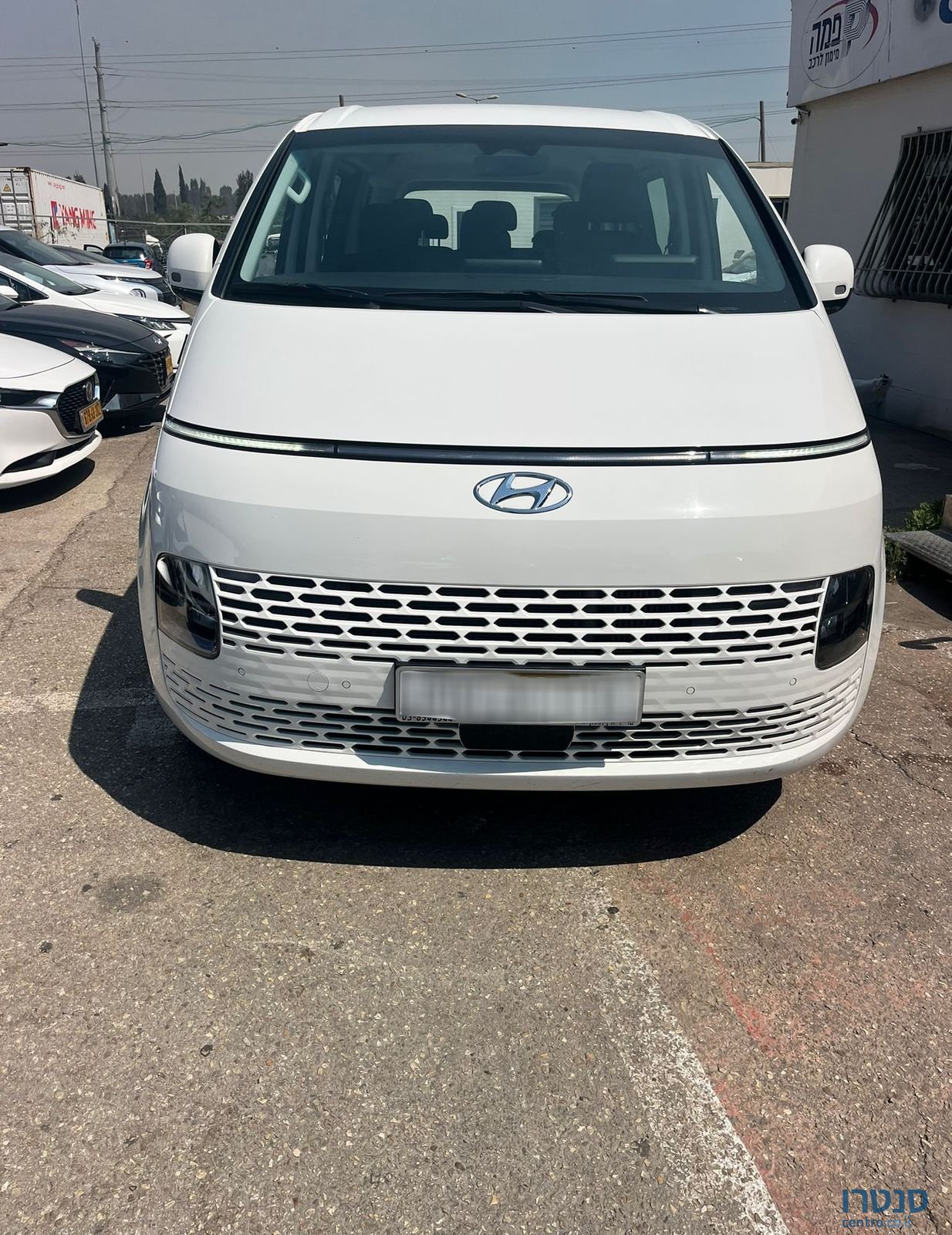 2023' Hyundai Staria יונדאי סטאריה photo #3