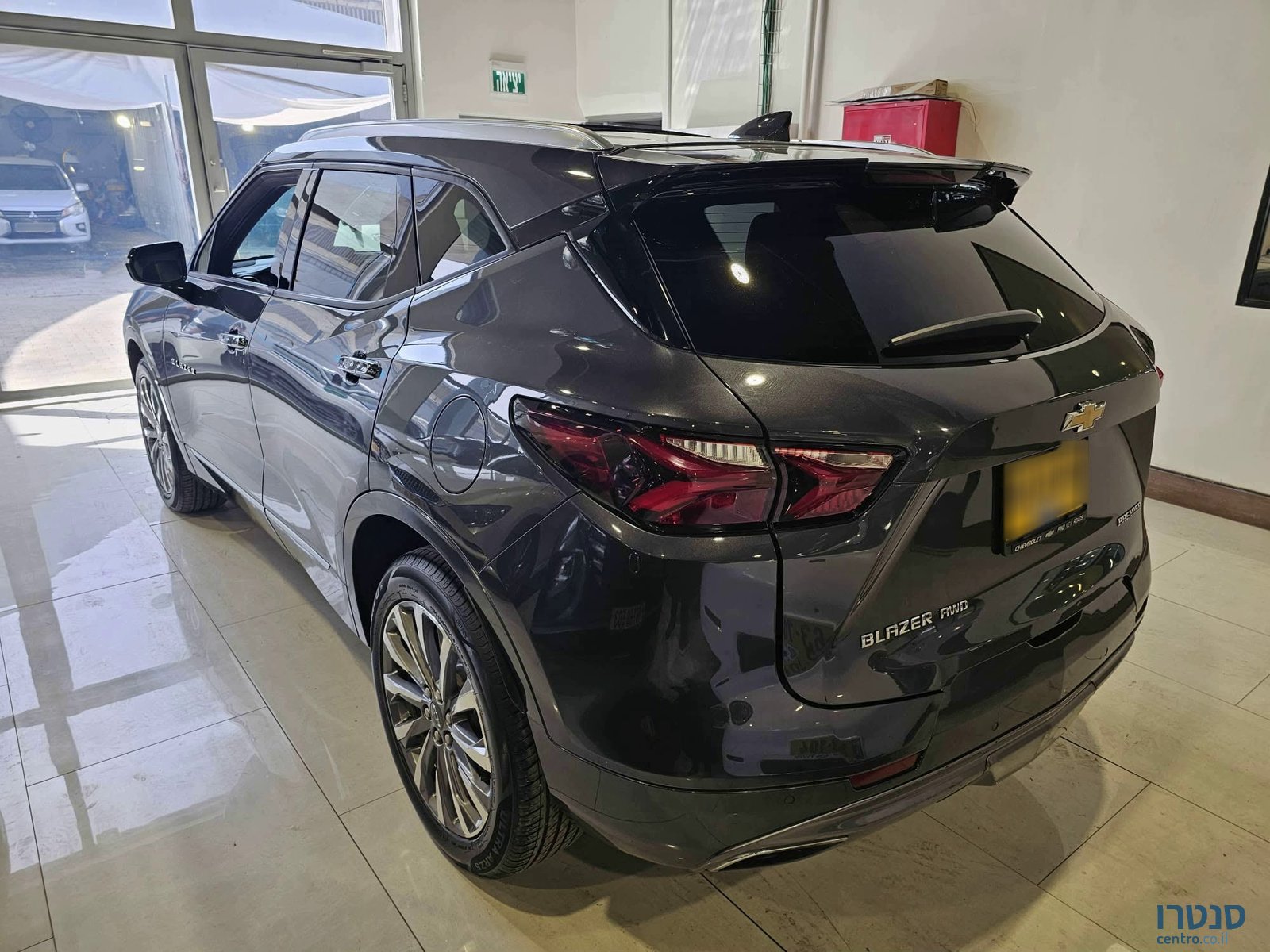 2023' Chevrolet Blazer photo #4