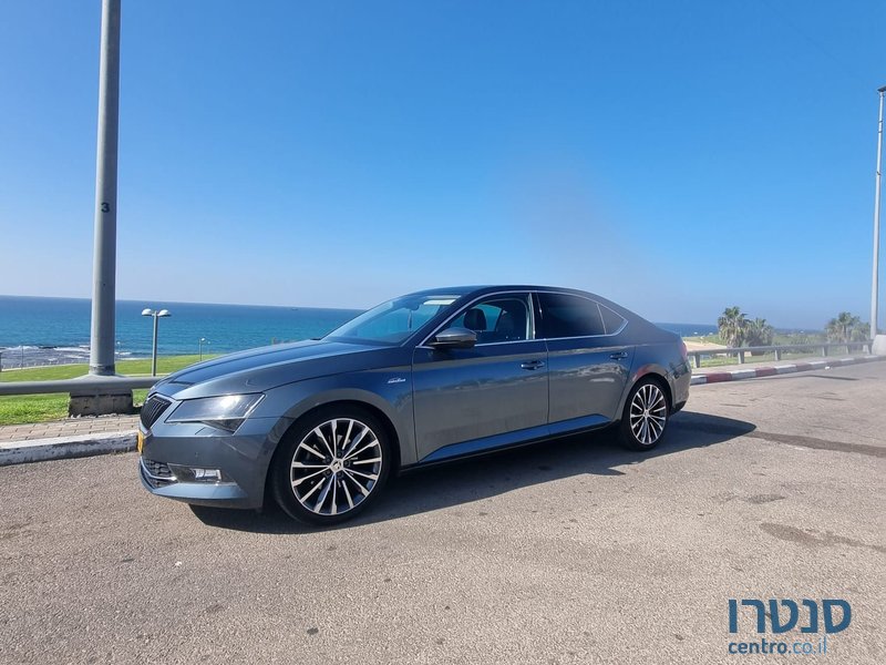 2017' Skoda Superb סקודה סופרב photo #6