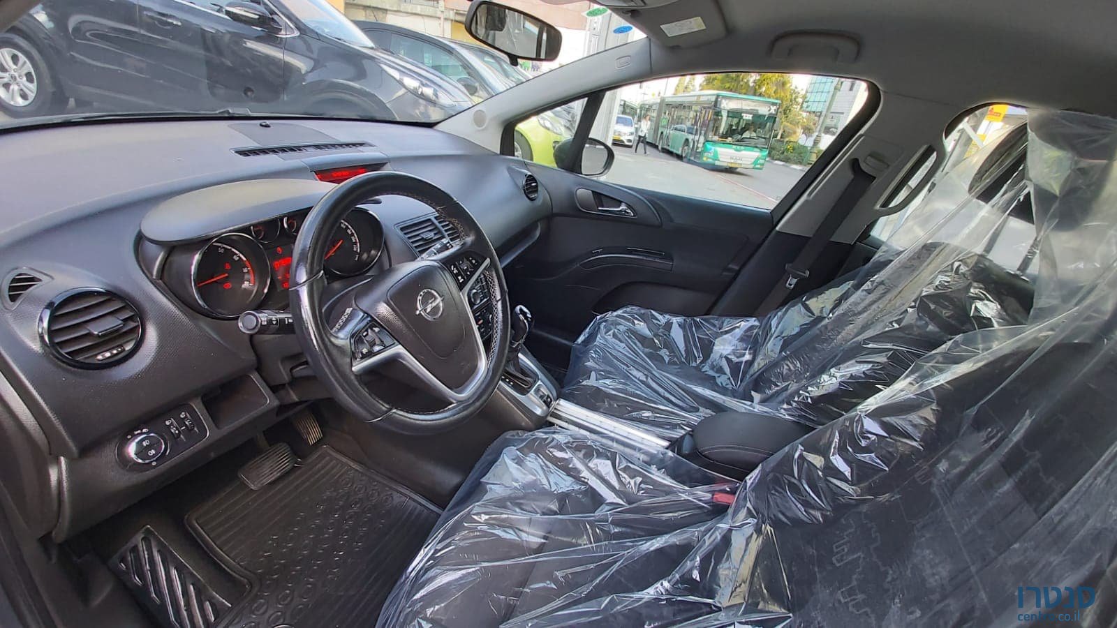 2015' Opel Meriva photo #3