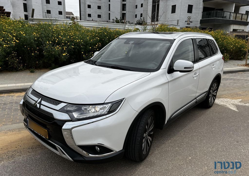 2019' Mitsubishi Outlander מיצובישי אאוטלנדר photo #6