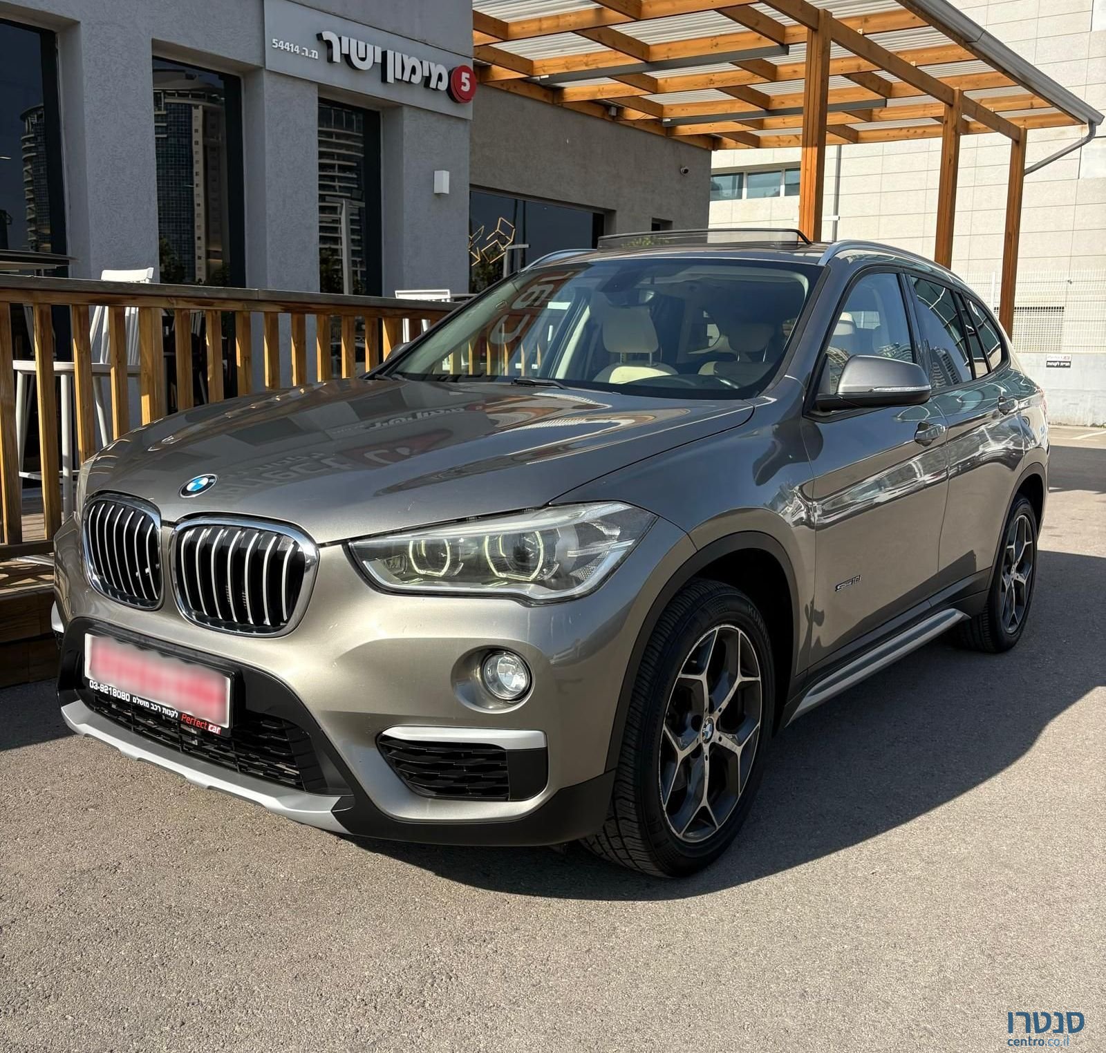 2016' BMW X1 ב מ וו photo #1