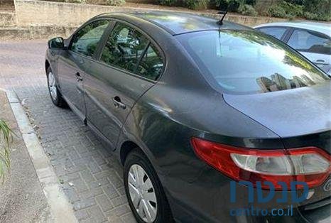 2010' Renault Fluence רנו פלואנס photo #4
