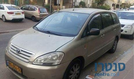 2003' Toyota Verso טויוטה ורסו photo #1