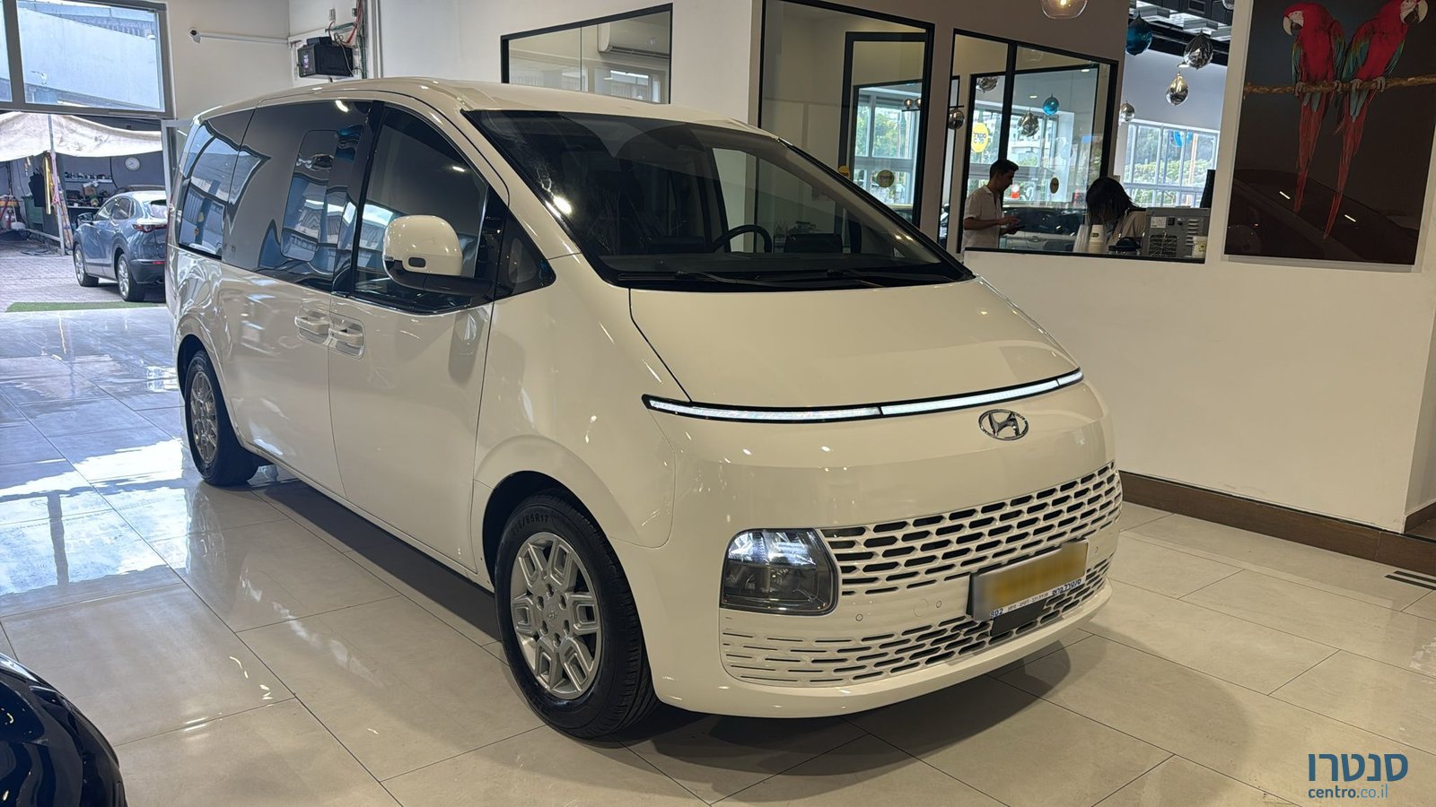 2022' Hyundai H-1 Starex photo #3