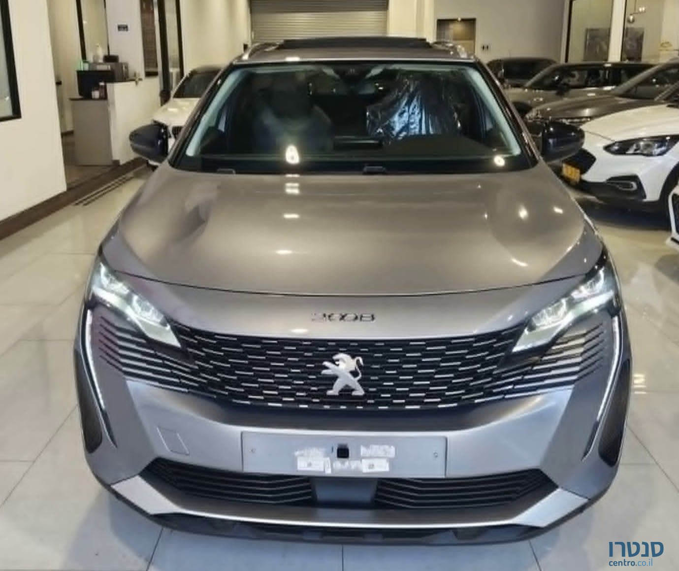 2020' Peugeot 3008 photo #1