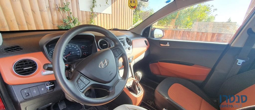 2015' Hyundai i10 יונדאי photo #1