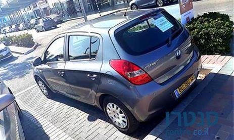 2012' Hyundai i20 i20 יונדאי photo #1