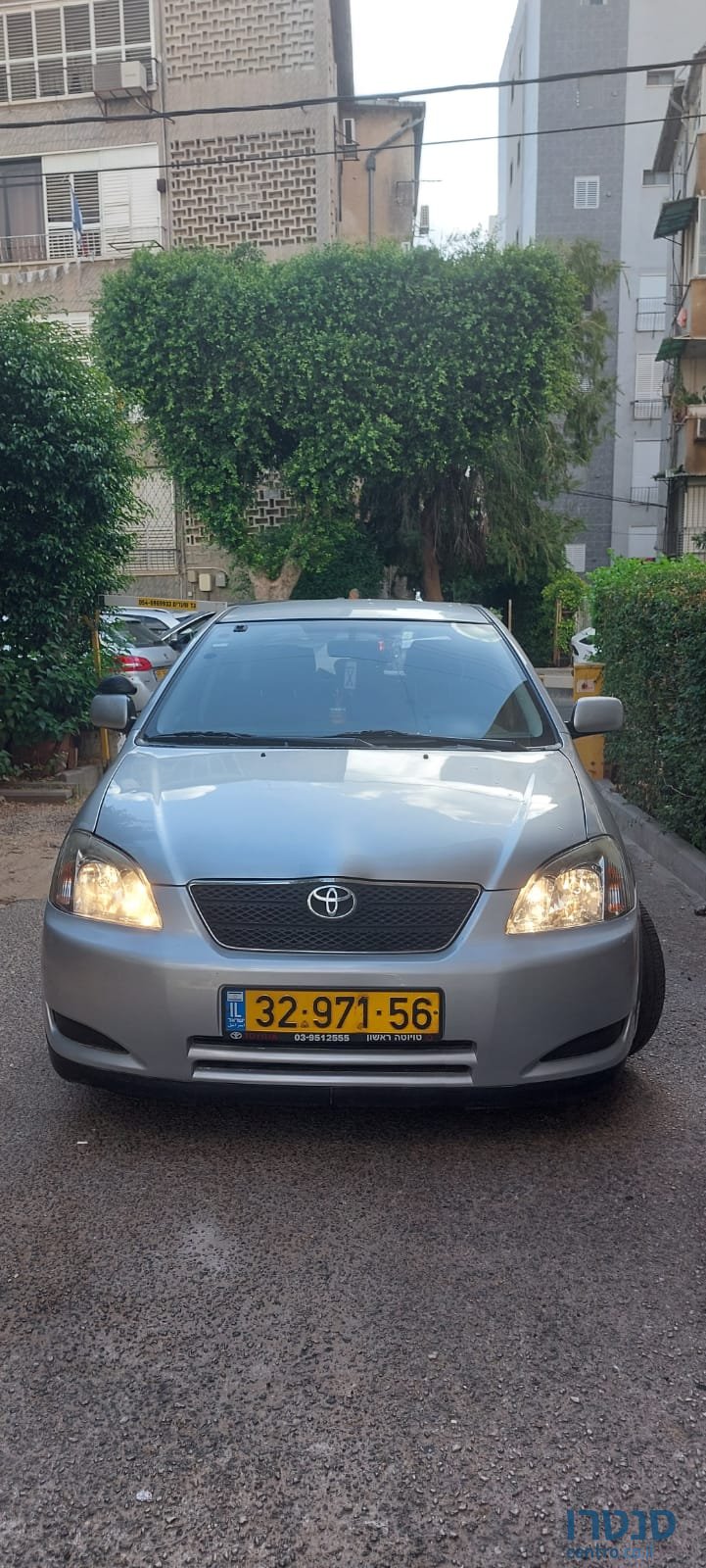 2004' Toyota Corolla ranX photo #3