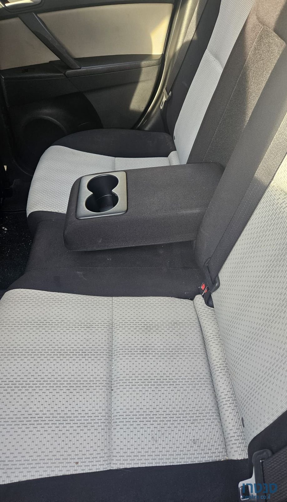 2011' Mazda 3 מאזדה photo #2