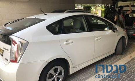 2012' Toyota Prius טויוטה פריוס היברידי photo #2