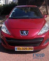 2011' Peugeot 207 פיג'ו photo #3