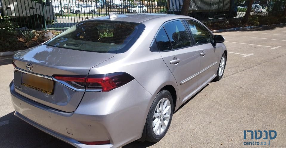 2019' Toyota Corolla טויוטה קורולה photo #5