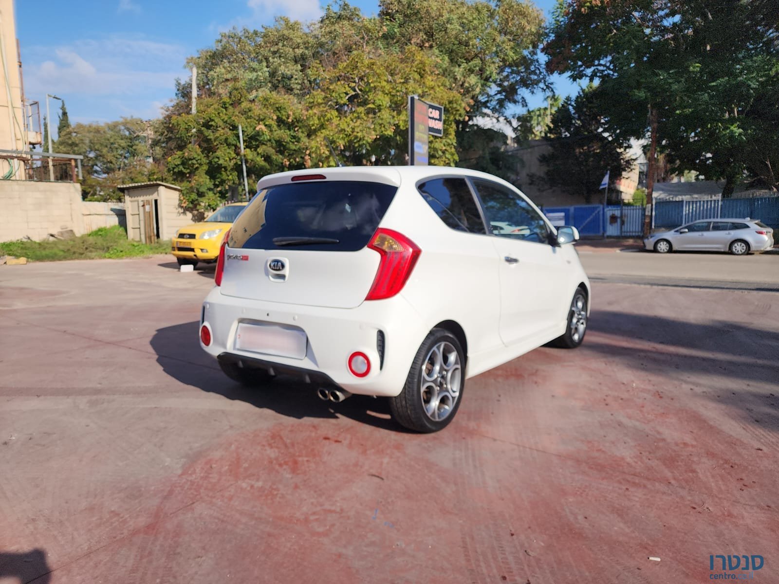 2016' Kia Picanto photo #6
