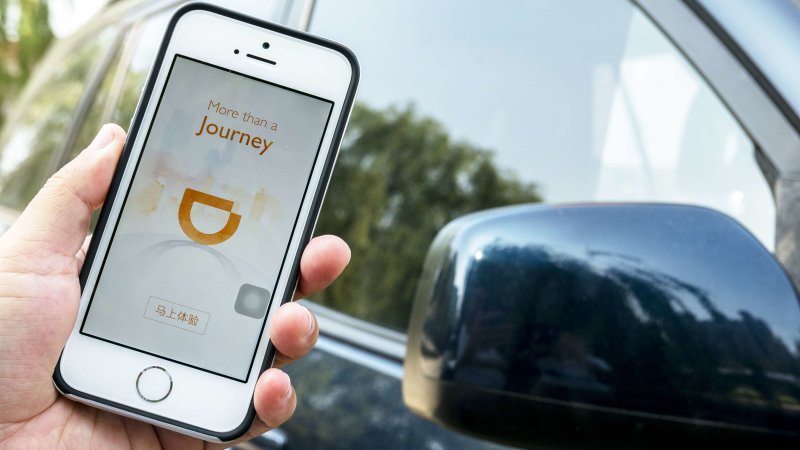 China's Didi to invest $1 billion in its auto services platform