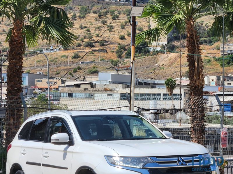 2016' Mitsubishi Outlander מיצובישי אאוטלנדר photo #4