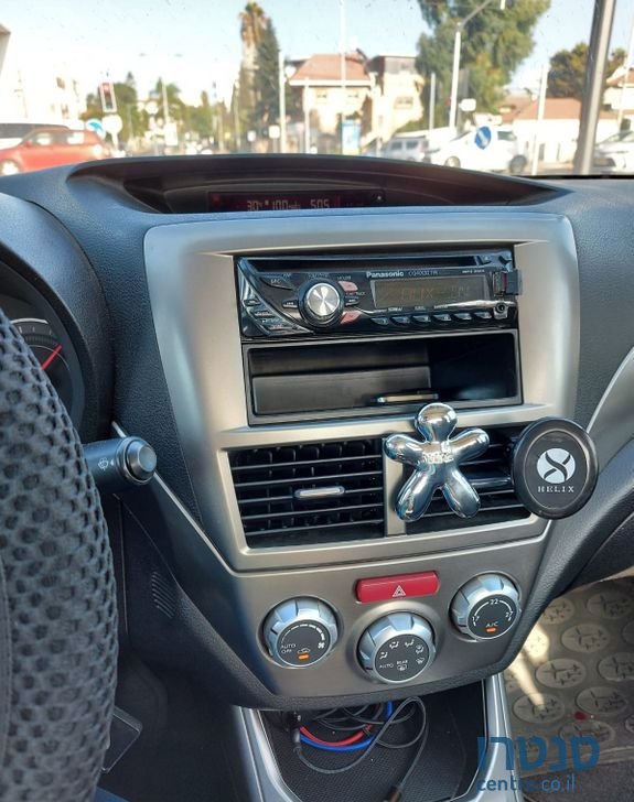 2010' Subaru B3 סובארו סדאן photo #4