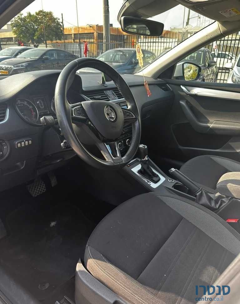 2019' Skoda Octavia סקודה אוקטביה photo #3