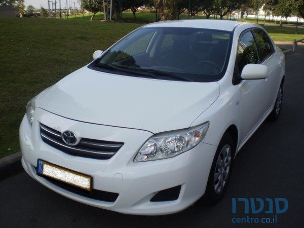 2009' Toyota Corolla photo #1