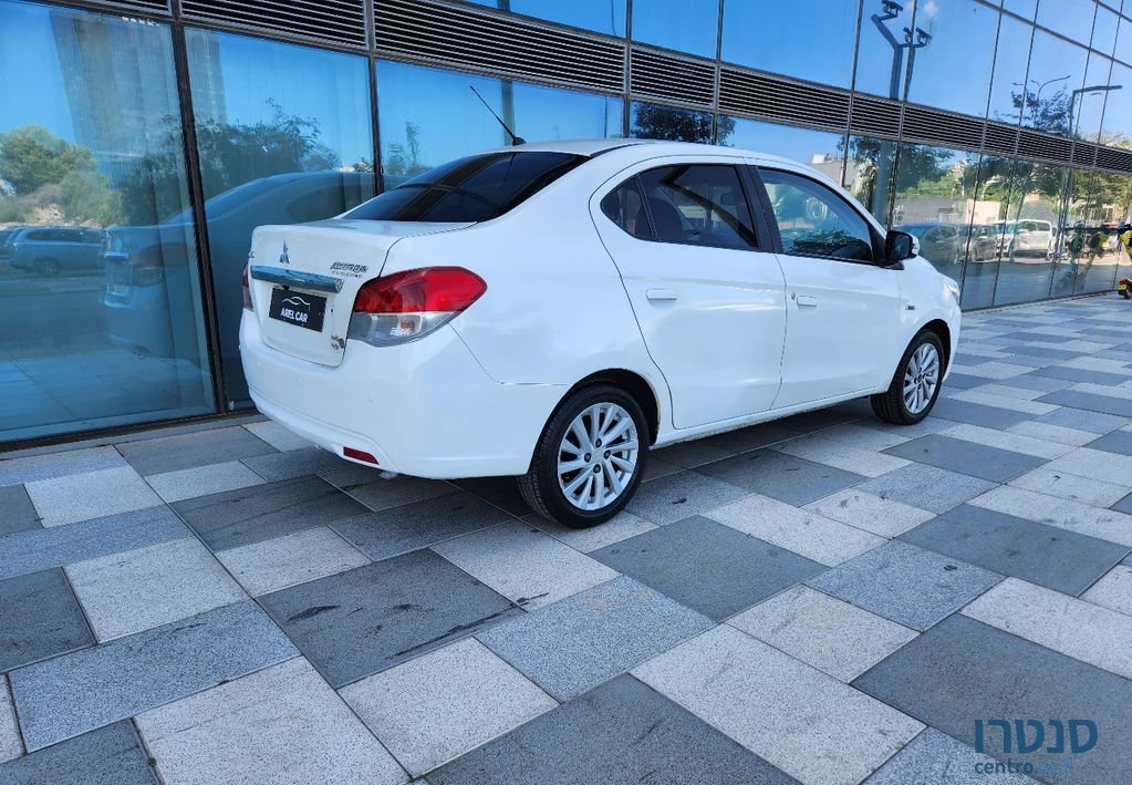 2015' Mitsubishi Attrage מיצובישי אטראז' photo #4