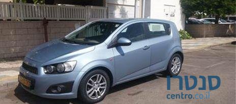 2011' Chevrolet Sonic שברולט ספארק photo #3