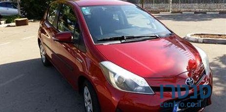 2013' Toyota Yaris טויוטה יאריס photo #2