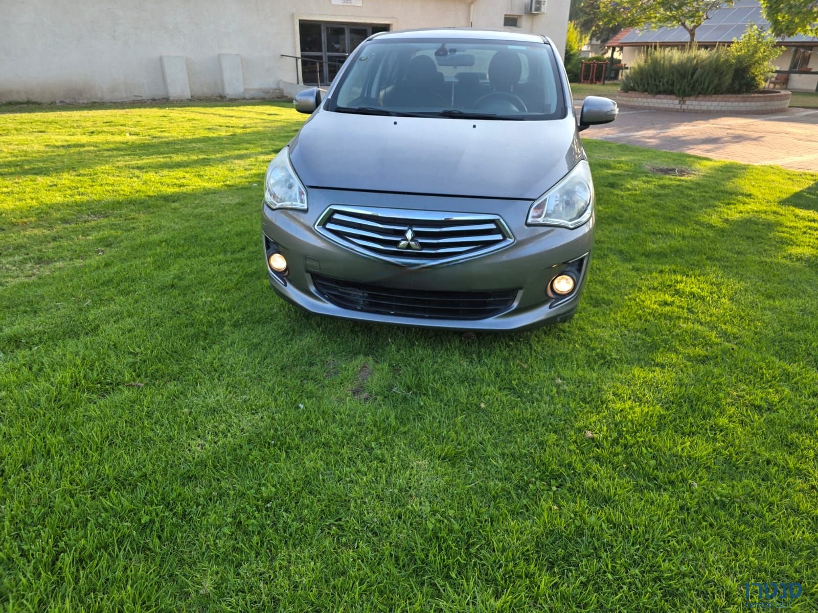 2015' Mitsubishi Attrage מיצובישי אטראז` photo #5