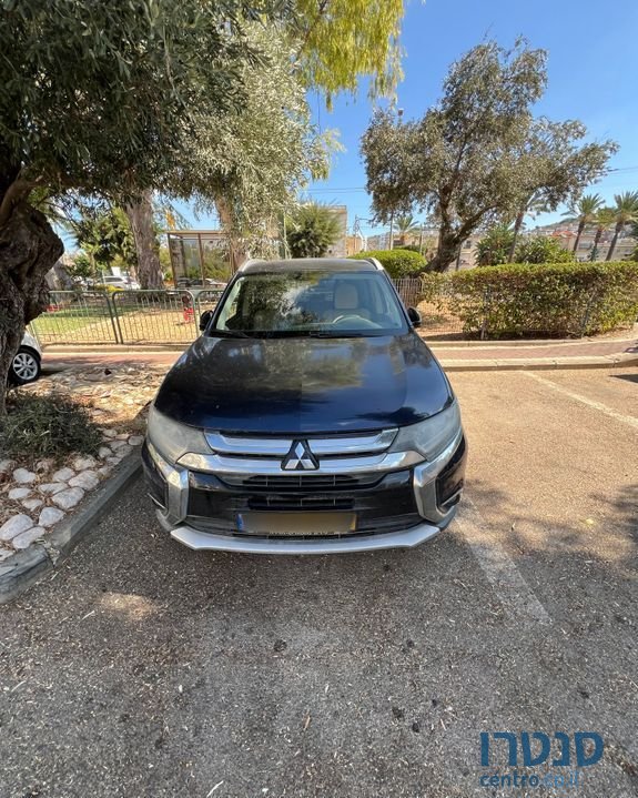 2016' Mitsubishi Outlander מיצובישי אאוטלנדר photo #2