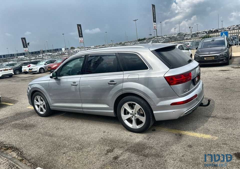 2018' Audi Q7 אאודי photo #5