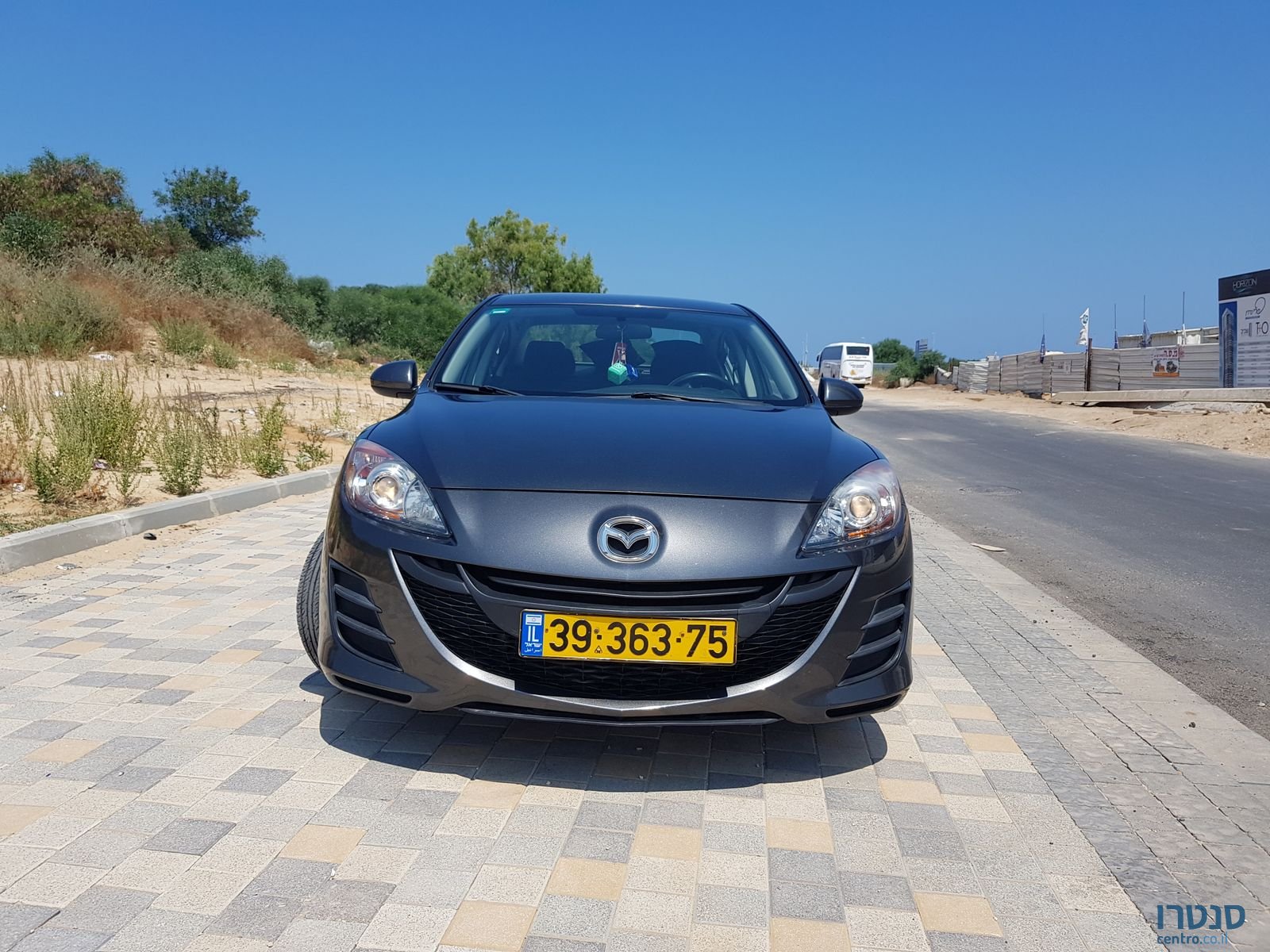 2011' Mazda photo #3