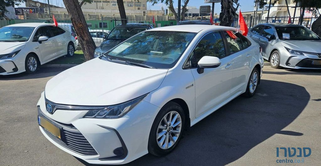 2020' Toyota Corolla טויוטה קורולה photo #1