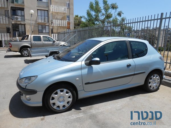2003' Peugeot 206 photo #1