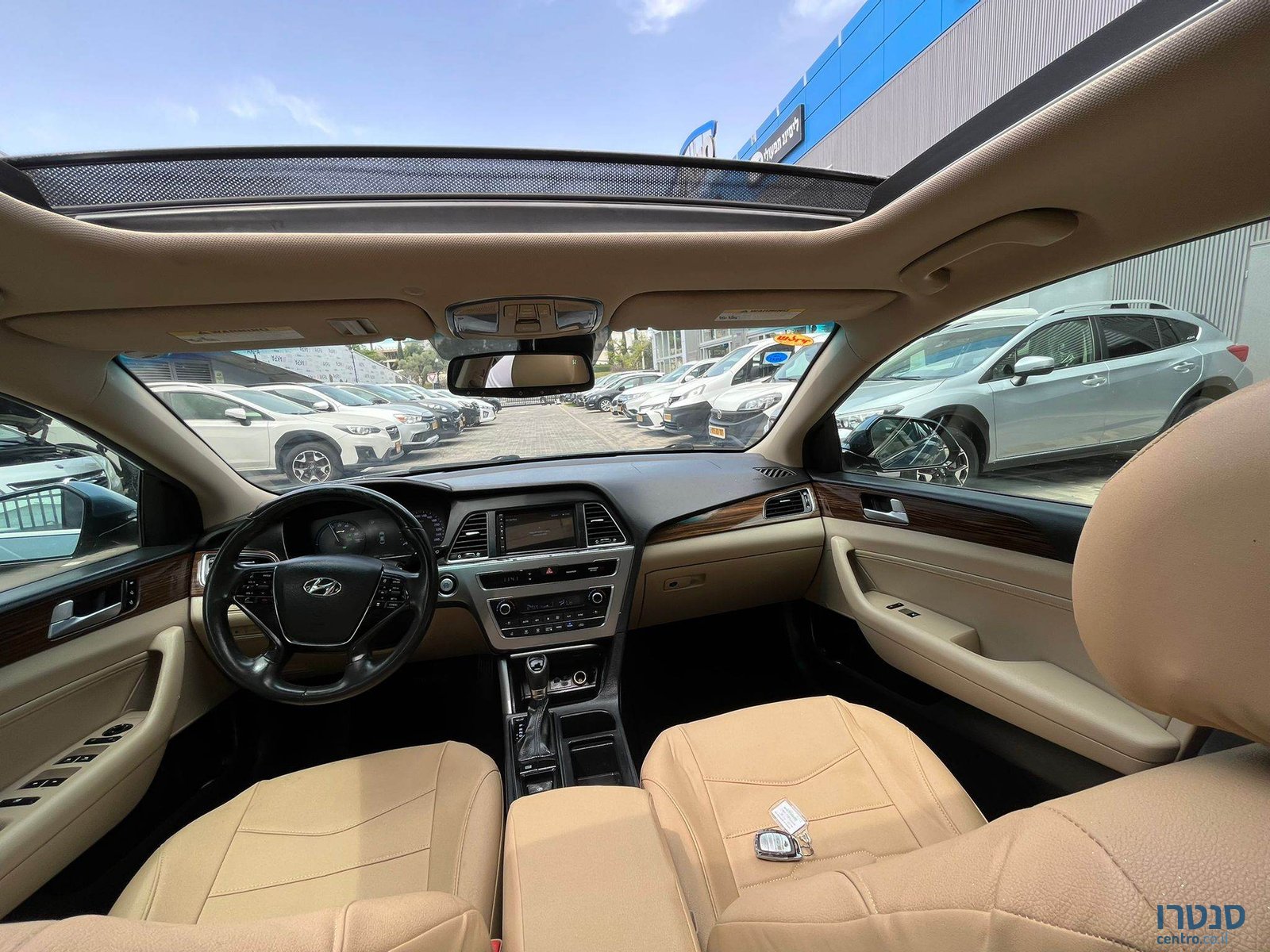 2016' Hyundai Sonata photo #6