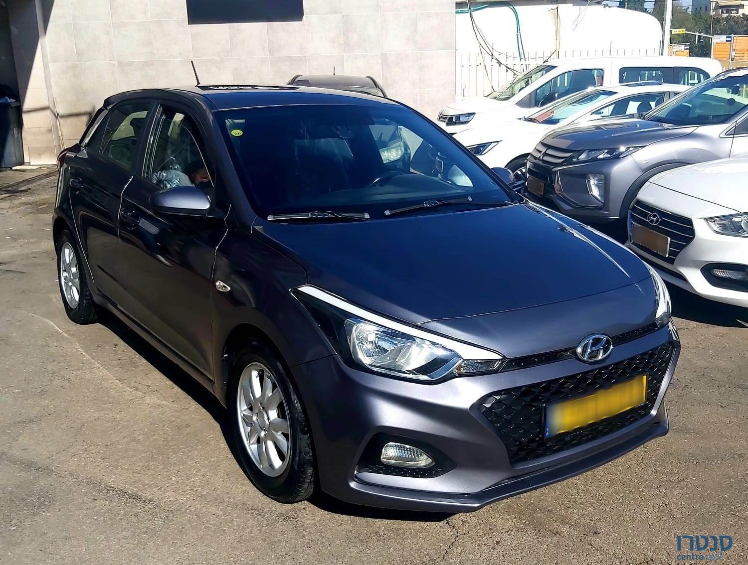 2019' Hyundai i20 photo #2