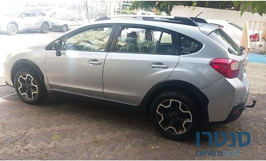 2016' Subaru XV photo #2